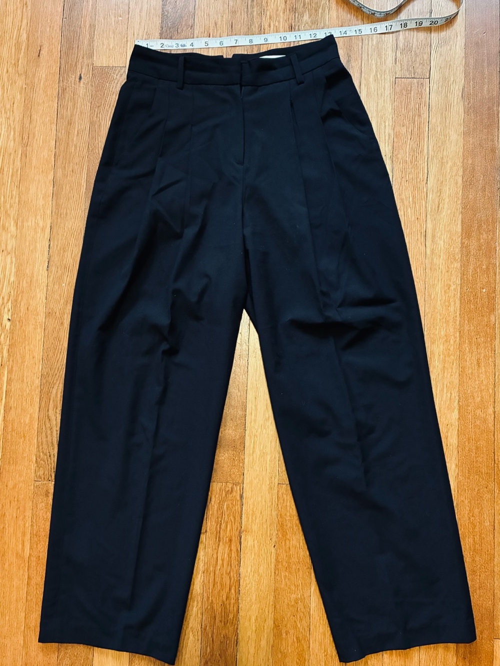 The Frankie Shop Black High-Waist Pleated Trousers size XS